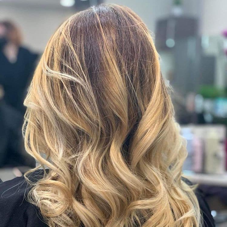 https://v2.studio129.paris/wp-content/uploads/2022/03/hair2.jpg